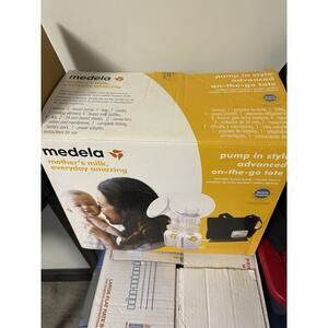 Medela Pump In Style Advanced Double Electric Breast Pump with On the Go Tote